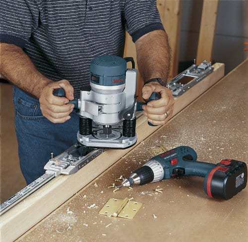 Bosch 1617EVSPK 12 Amp 2-1/4-Horsepower Plunge and Fixed Base Variable Speed Router Kit with 1/4-Inch and 1/2-Inch Collets